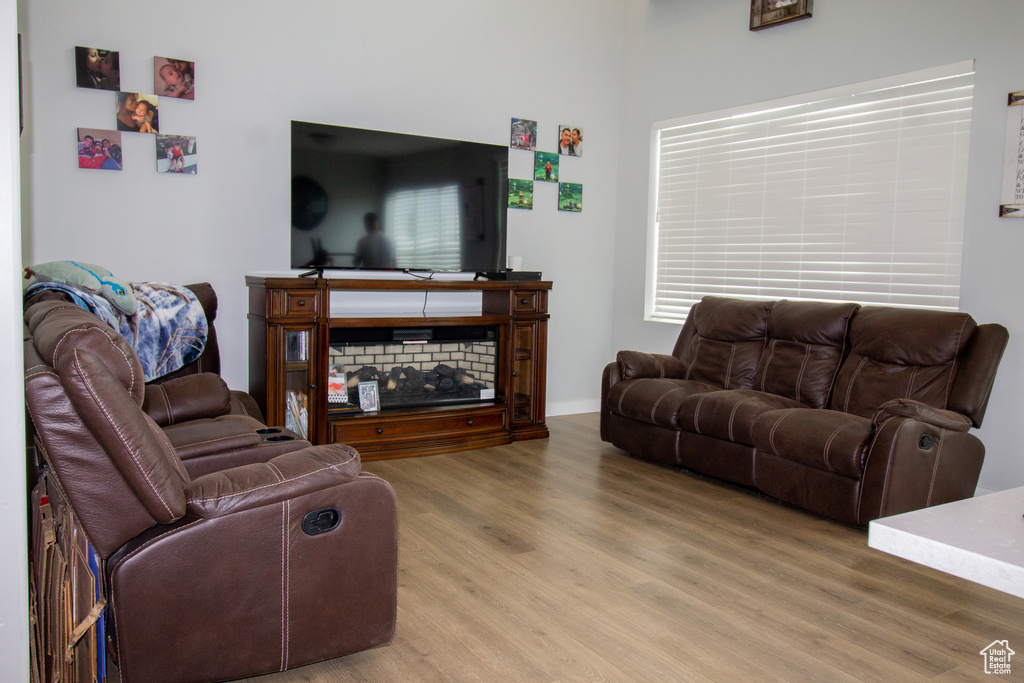 Living area featuring light wood-style flooring