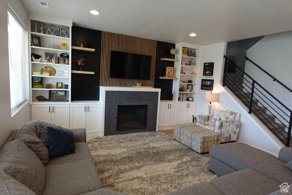 2323 W THOMAS CT Syracuse, UT 84075
