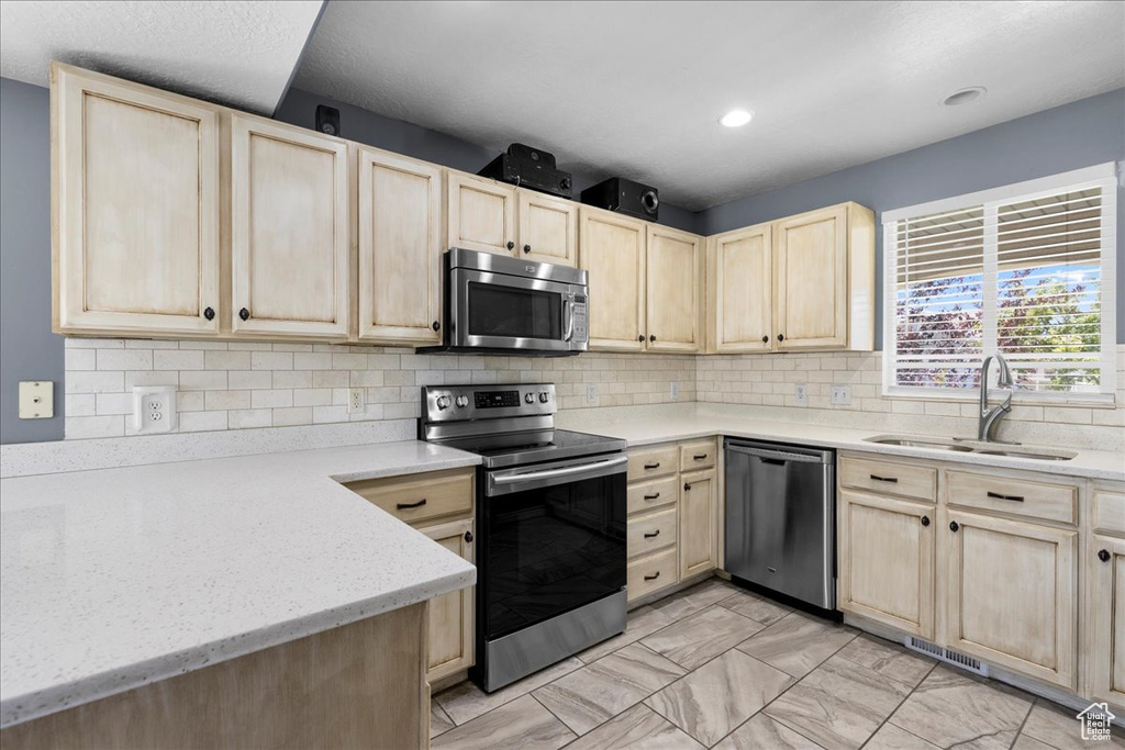 122 W STERN CT #25 Stansbury Park, UT 84074