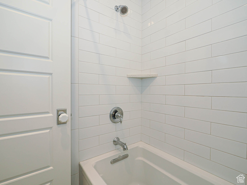 Full bath with shower / bath combination