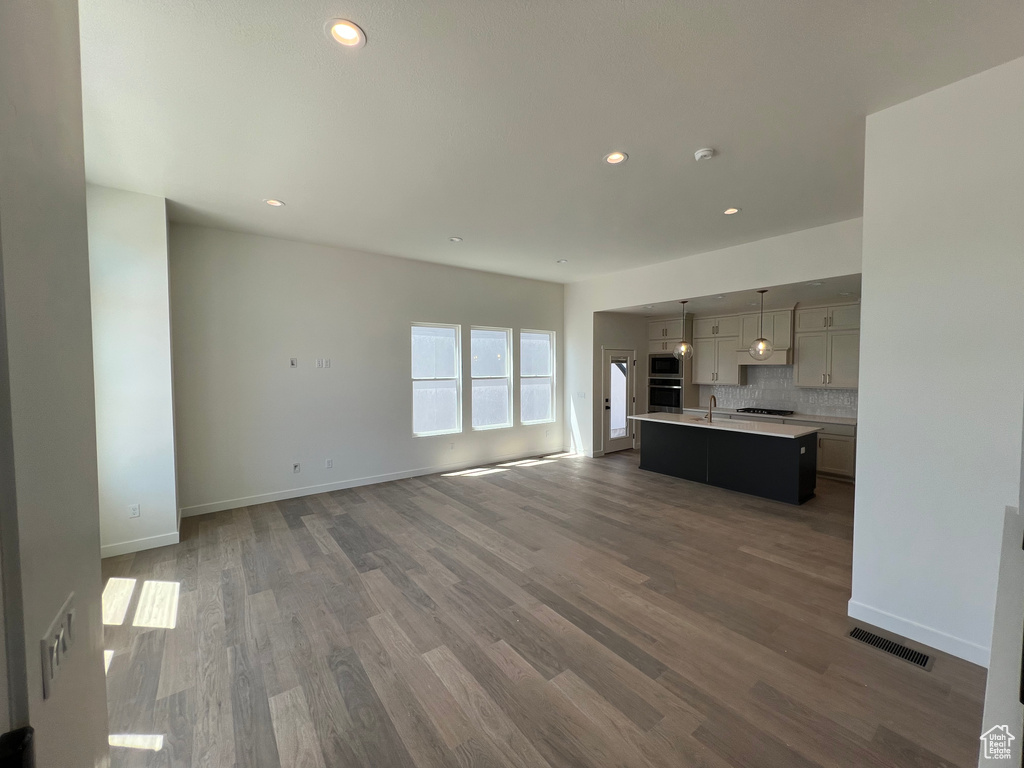 11576 S NIMITZ DR South Jordan, UT 84009