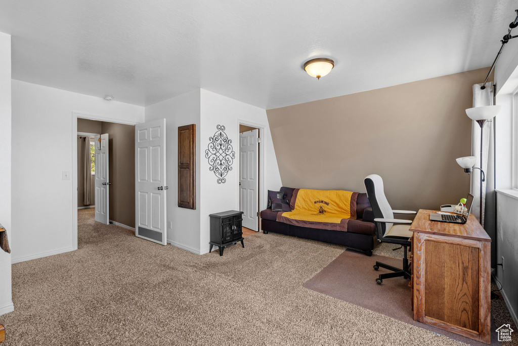 Office area with carpet and baseboards