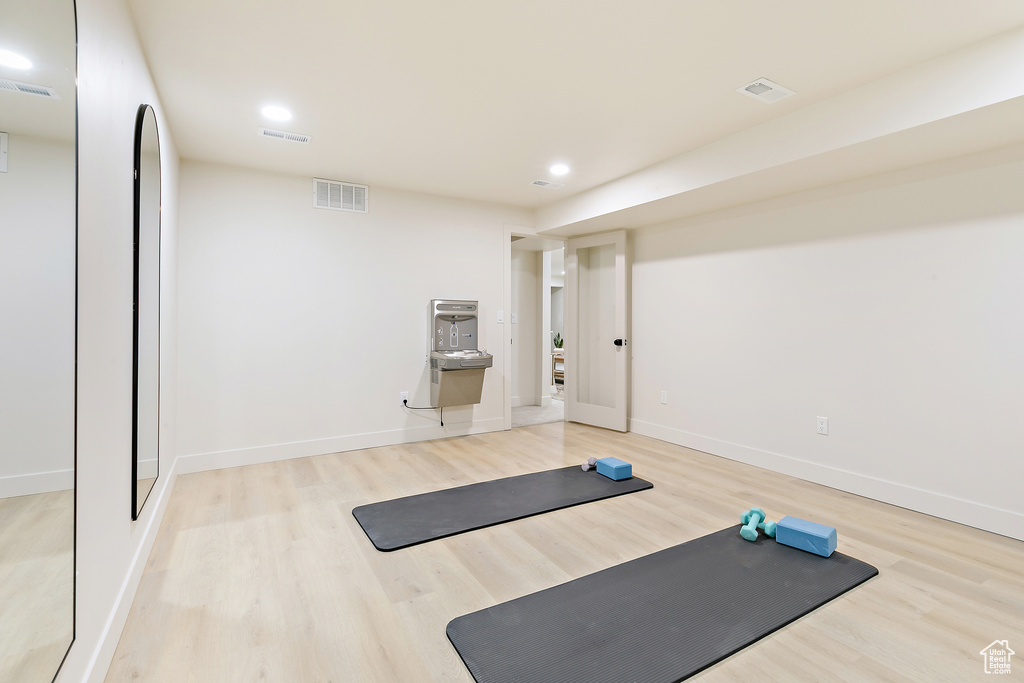 2559 E EVENING STAR DR Holladay, UT 84124
