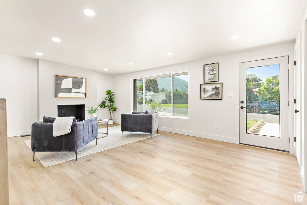 2559 E EVENING STAR DR Holladay, UT 84124