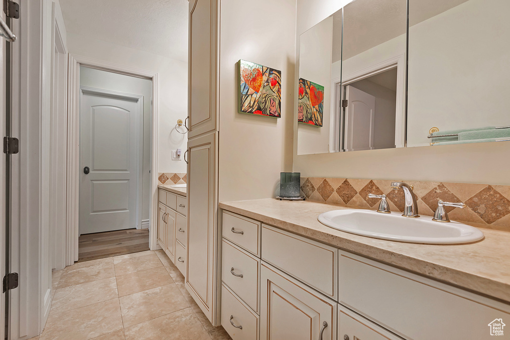Full bath with vanity
