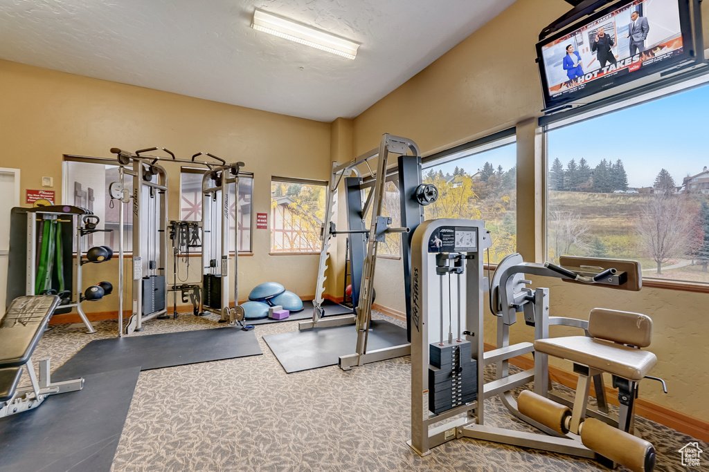Gym with baseboards