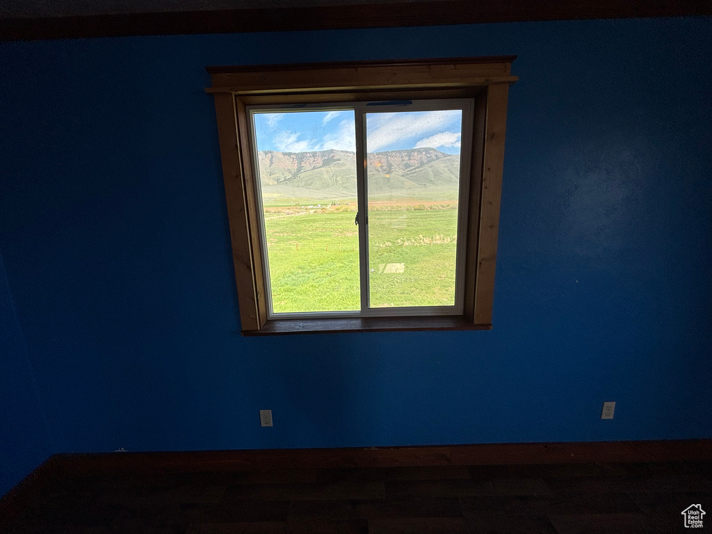 Spare room with a mountain view