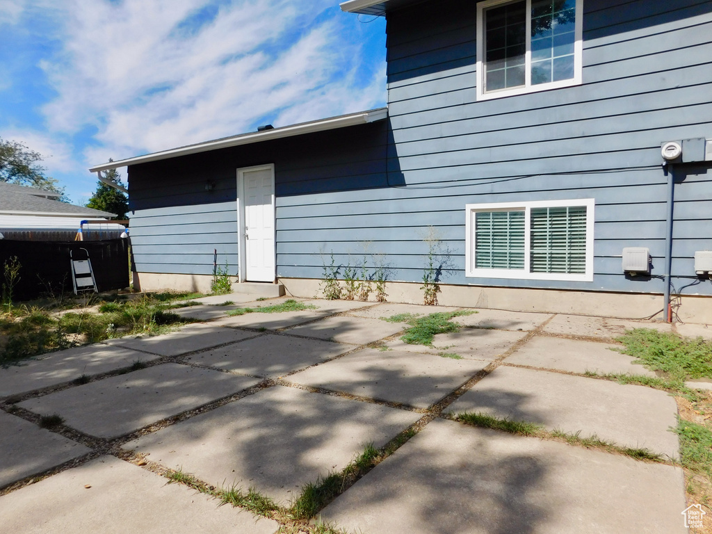 9467 S 250 E Sandy, UT 84070