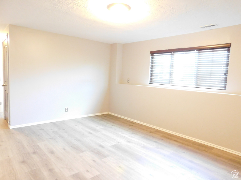 9467 S 250 E Sandy, UT 84070