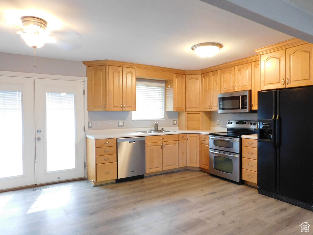 9467 S 250 E Sandy, UT 84070