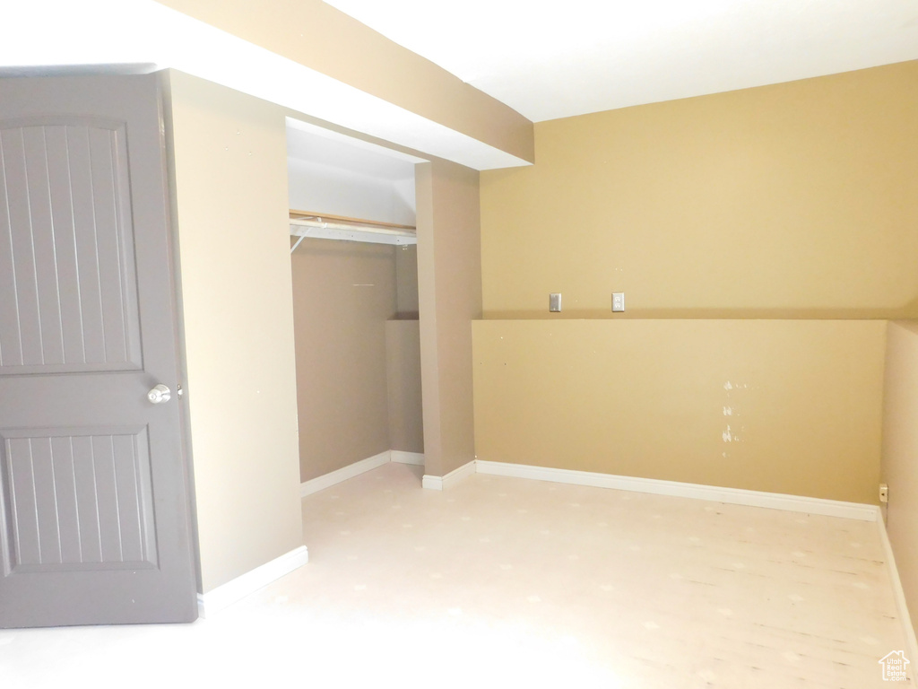 9467 S 250 E Sandy, UT 84070