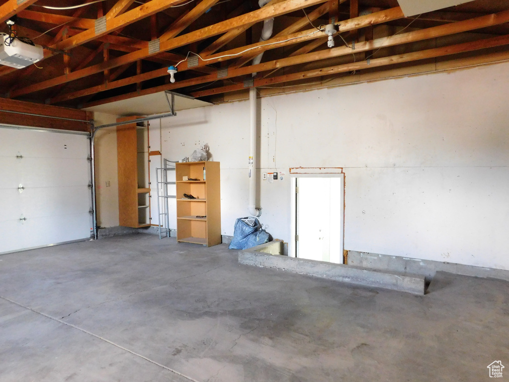 9467 S 250 E Sandy, UT 84070