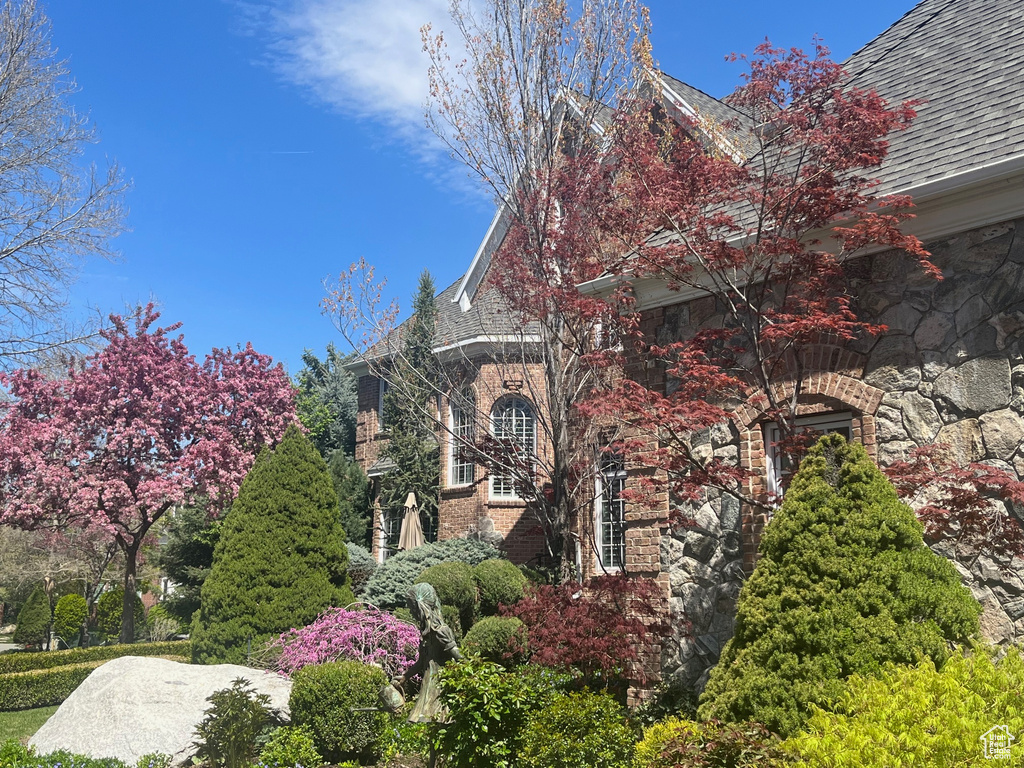 View of side of property
