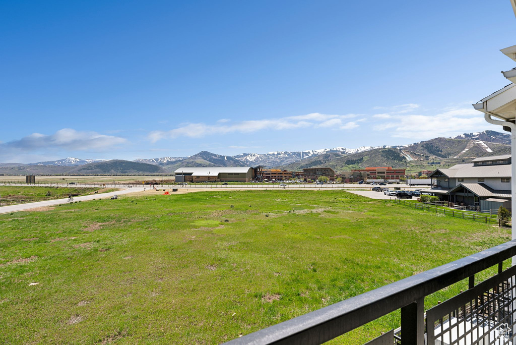 View of yard featuring a mountain view and a view of countryside