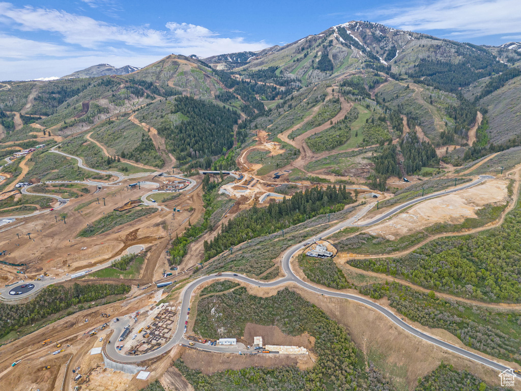 View of property location featuring a mountainous background