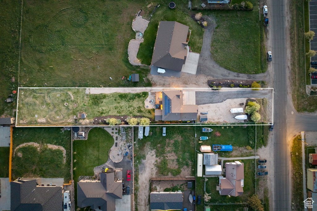 Aerial overview of property\'s location with property parcel outlined
