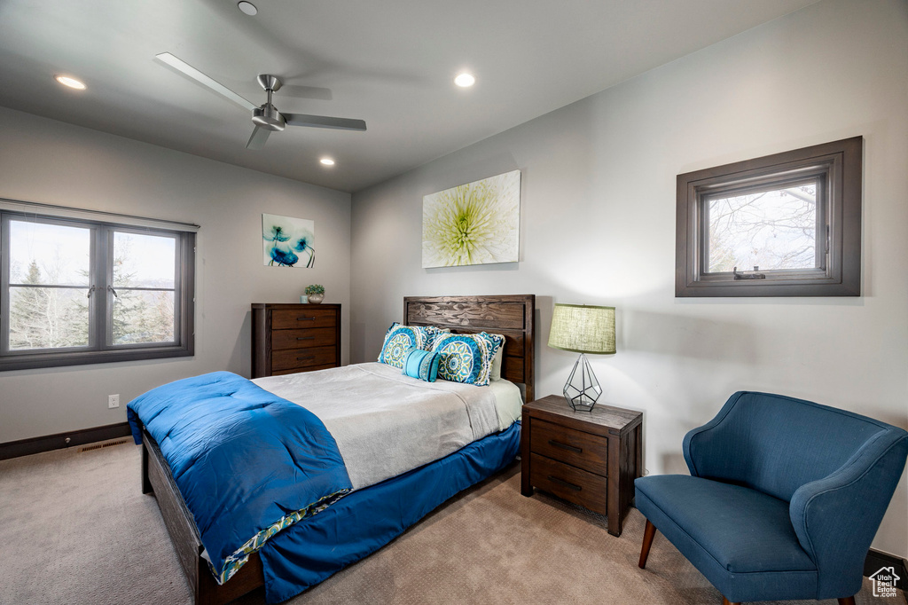Bedroom with carpet floors, recessed lighting, and ceiling fan