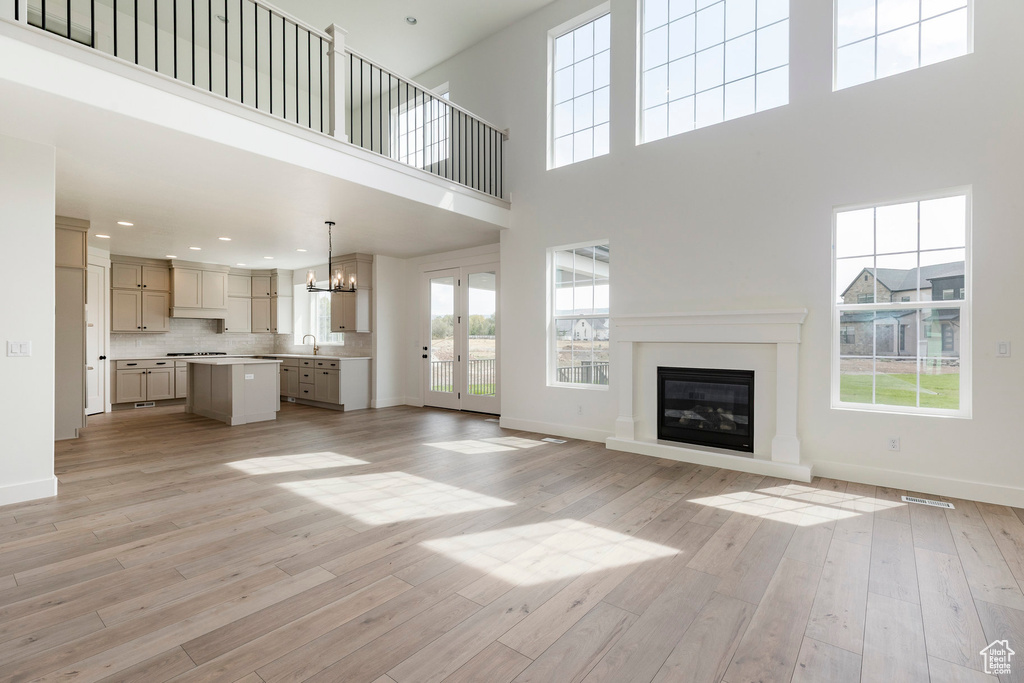 Photo 10 for MLS #2087171 at 1460 Rocky Mountain Way #223