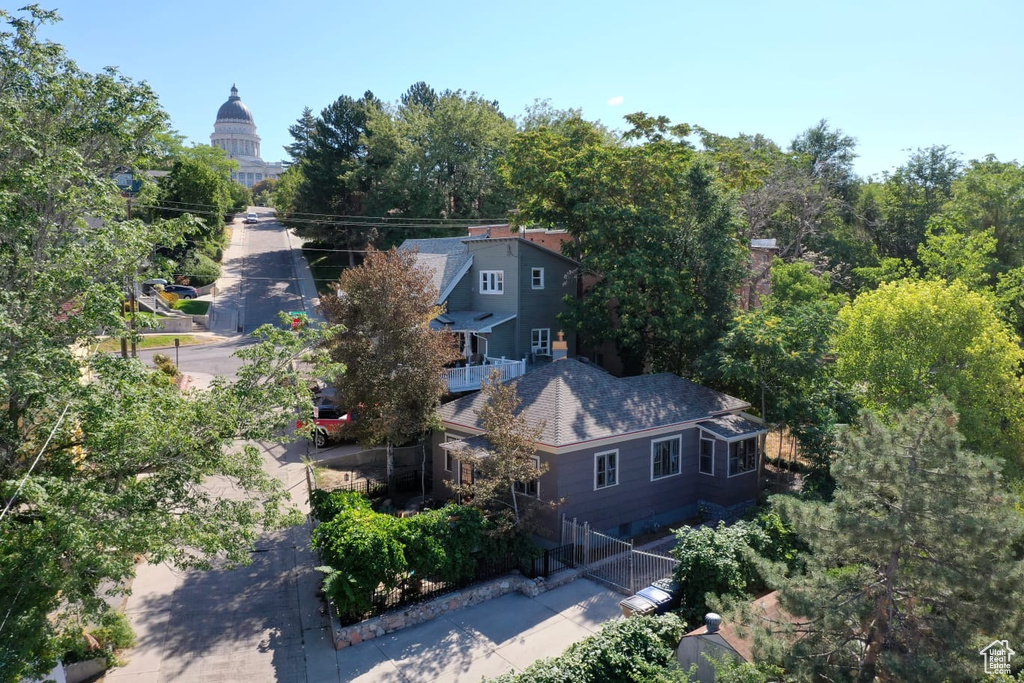 Aerial view of property and surrounding area