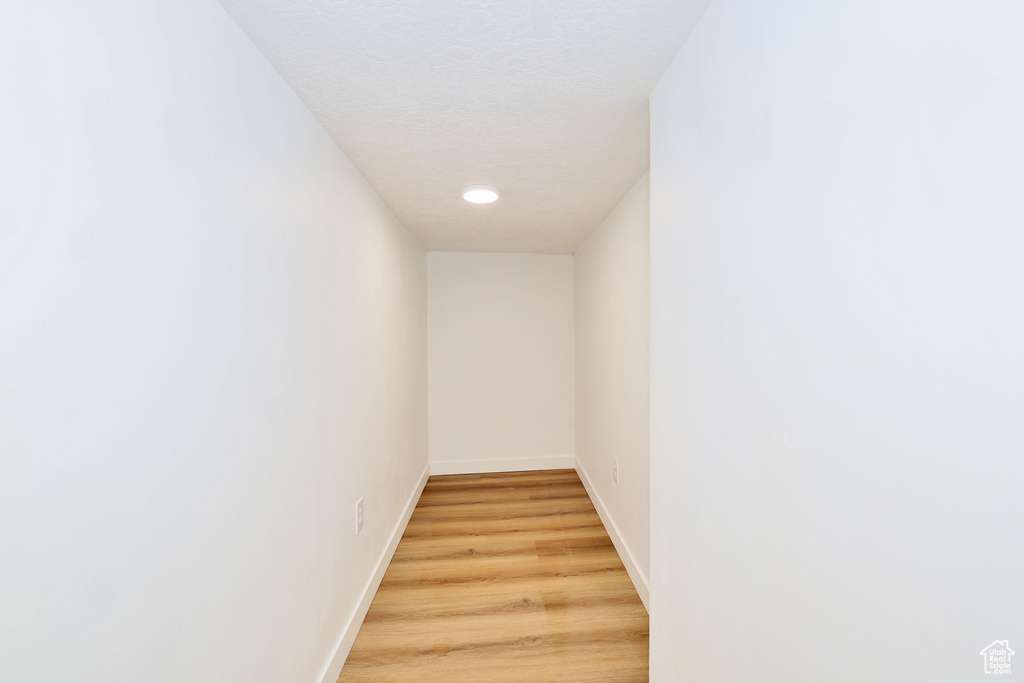 557 E CLEVELAND AVE Salt Lake City, UT 84105