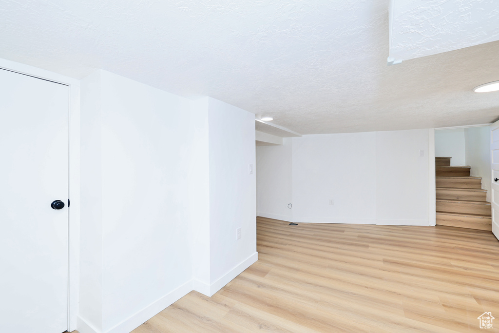 557 E CLEVELAND AVE Salt Lake City, UT 84105