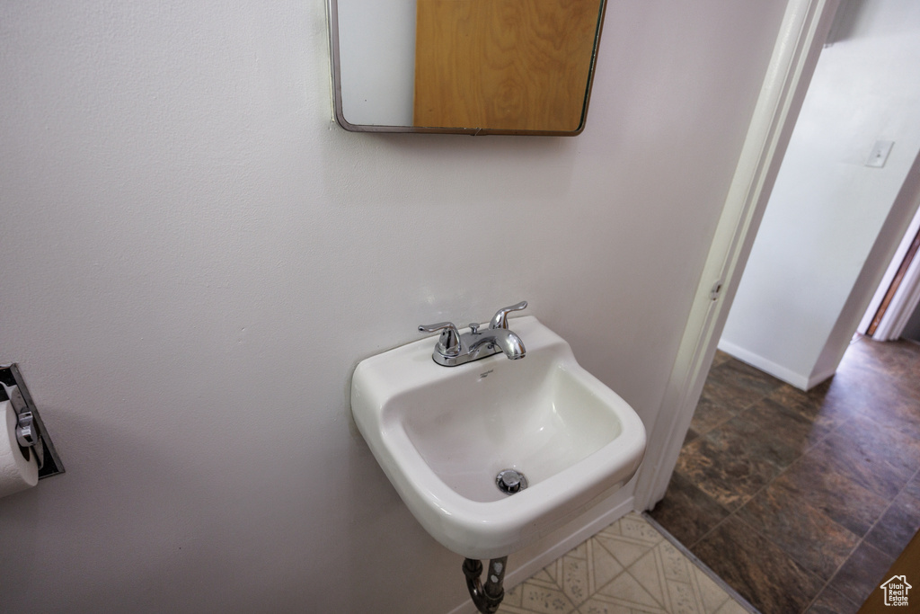 Bathroom featuring a sink