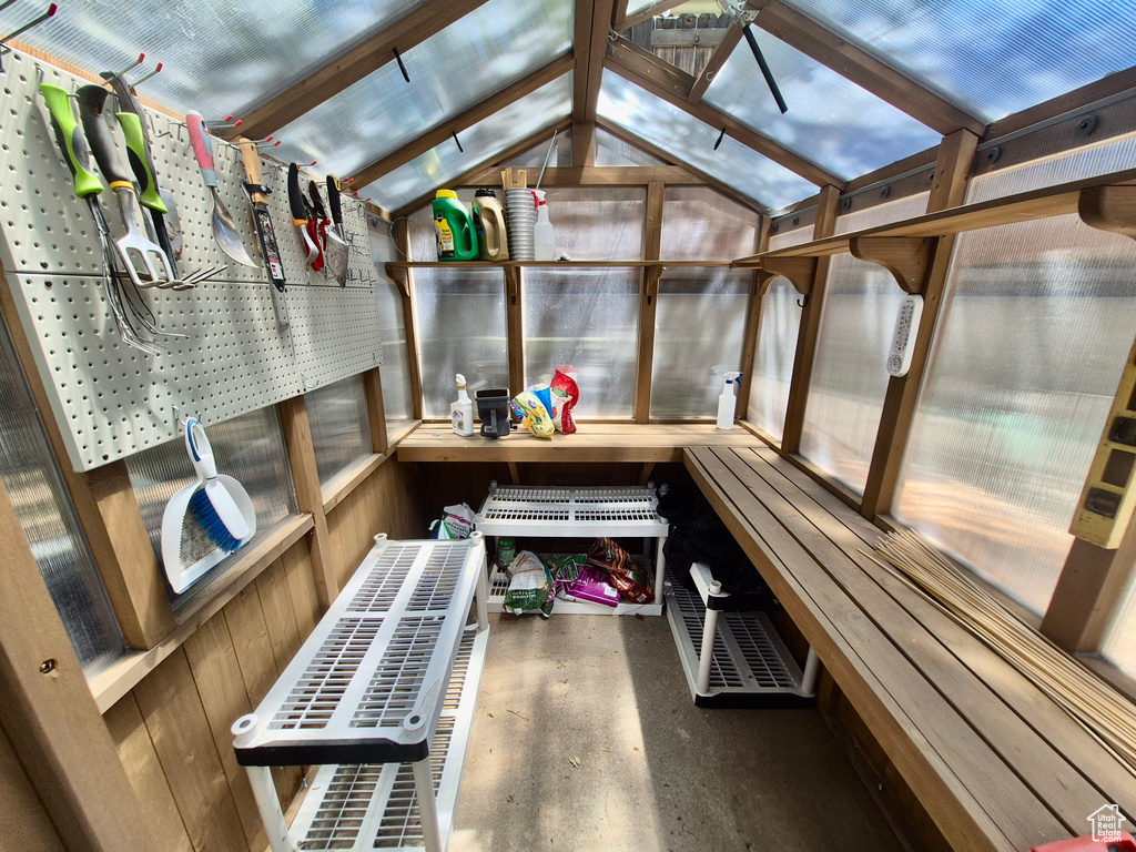 Storage with a sauna / steam room