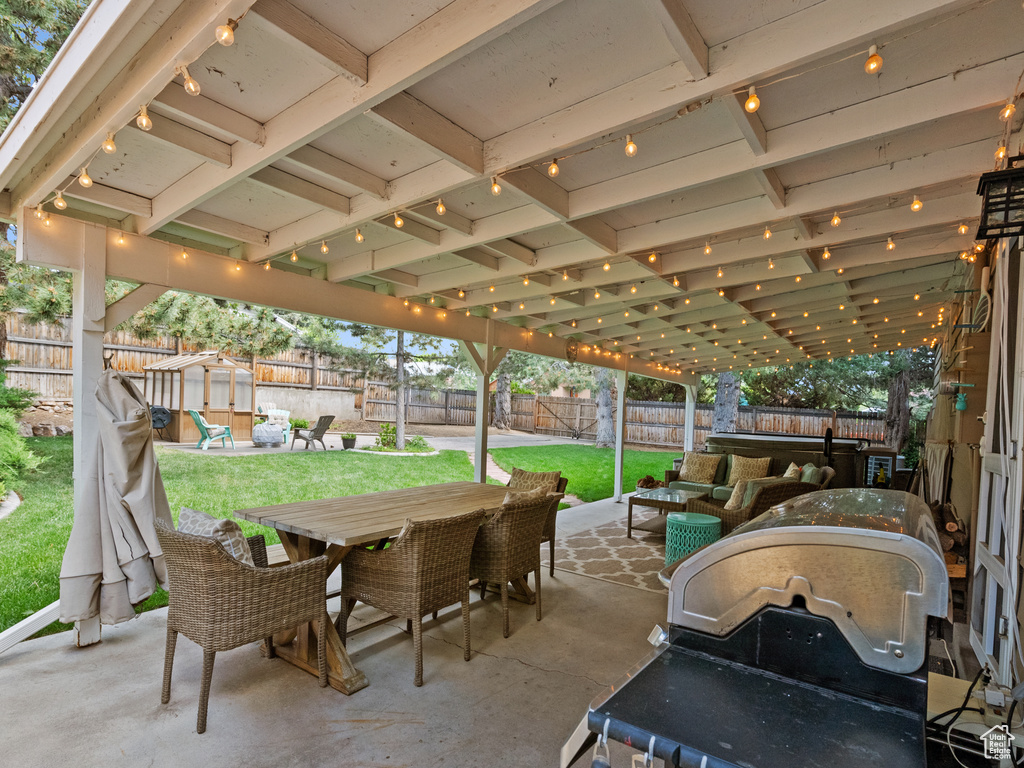 View of patio / terrace featuring outdoor dining space and outdoor lounge area
