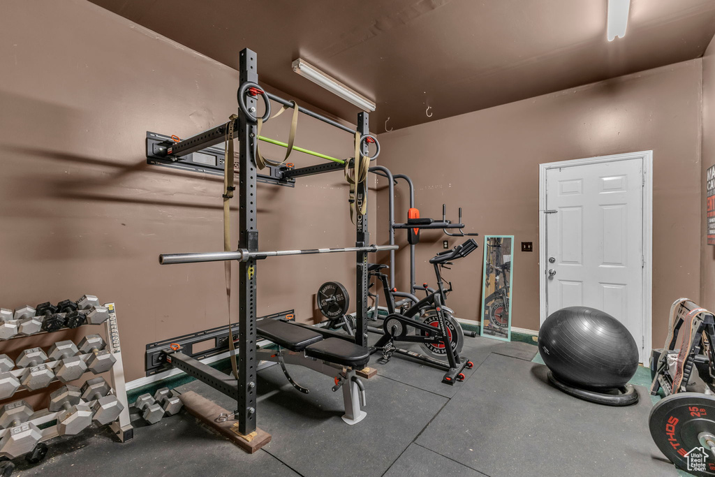 Exercise area with baseboards