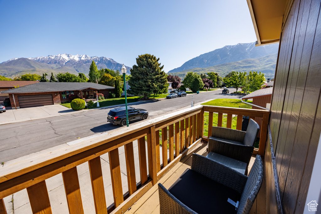 Porch with a mountain view