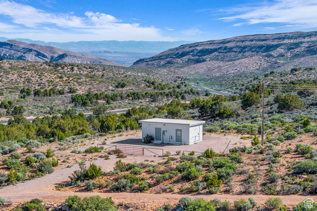 995 S UTAH HILL RD St. George, UT 84770