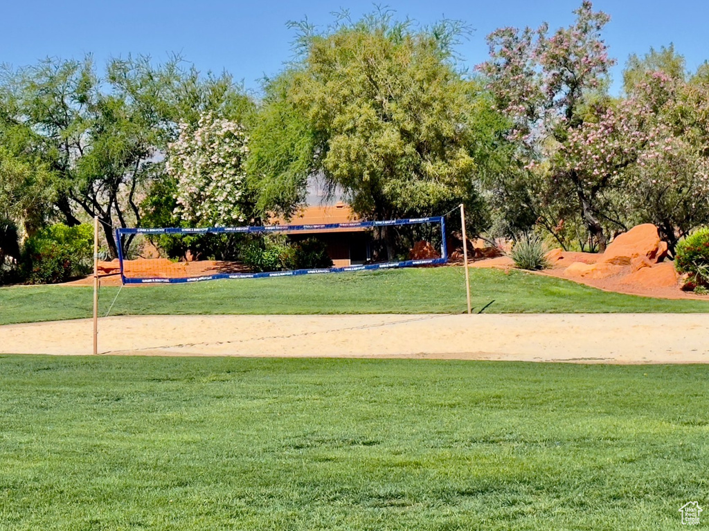 Photo 59 for MLS #2087311 at 2405 W Entrada Trl #76