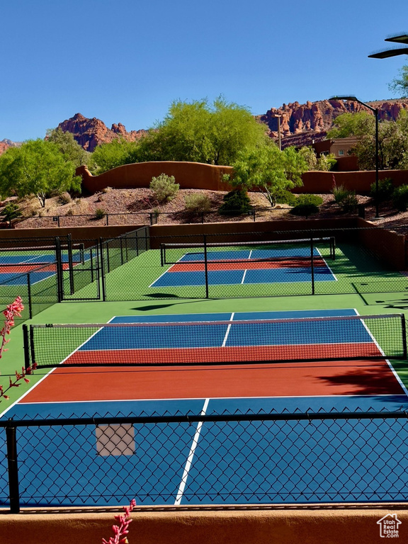 Photo 58 for MLS #2087311 at 2405 W Entrada Trl #76
