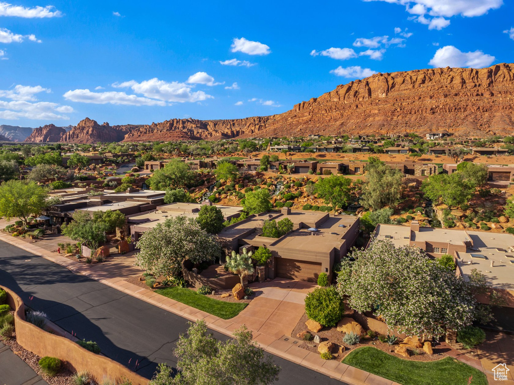 Photo 47 for MLS #2087311 at 2405 W Entrada Trl #76