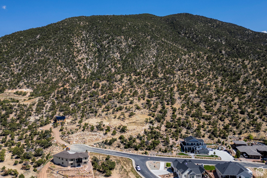 1960 N MAHOGANY CIR Cedar City, UT 84721