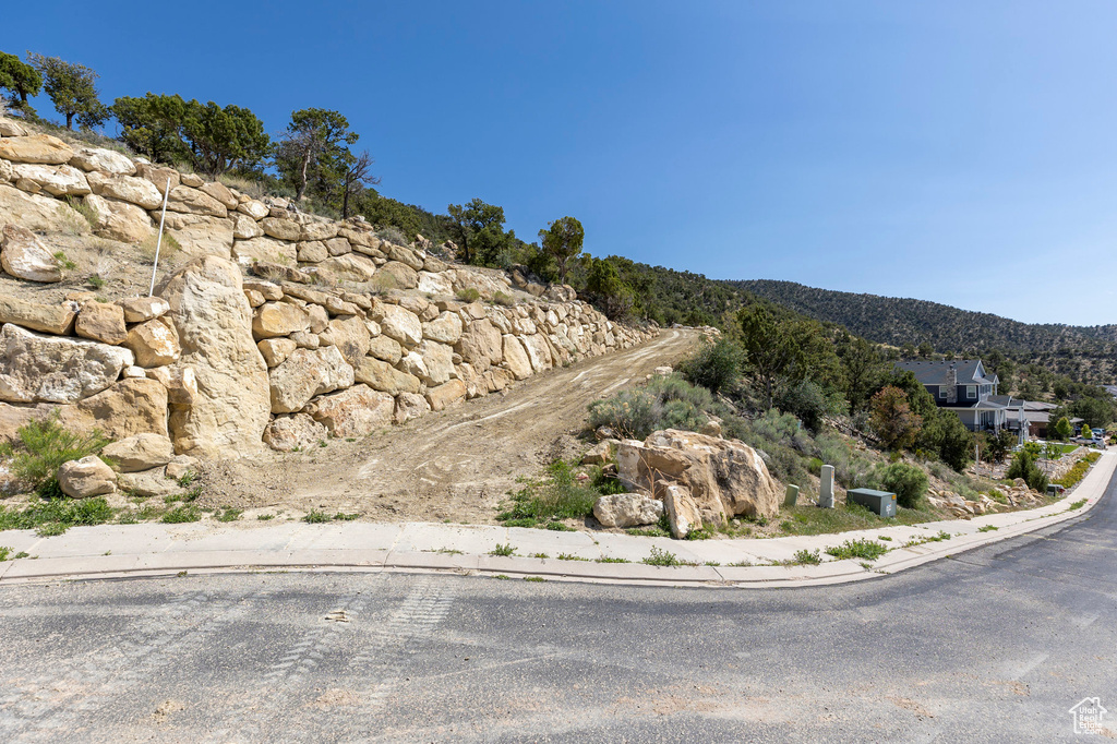 1960 N MAHOGANY CIR Cedar City, UT 84721
