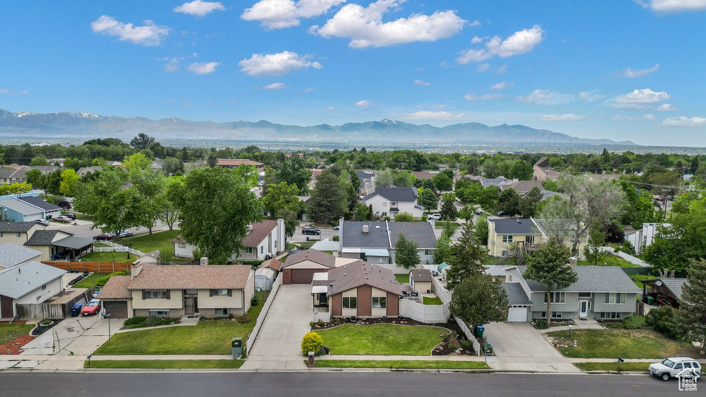 Aerial perspective of suburban area with mountains