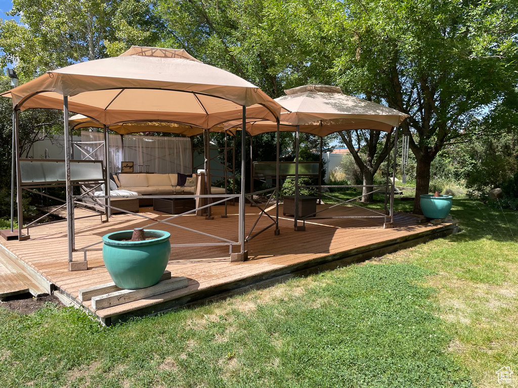 5208 W CASE MOUNTAIN RD West Jordan, UT 84081