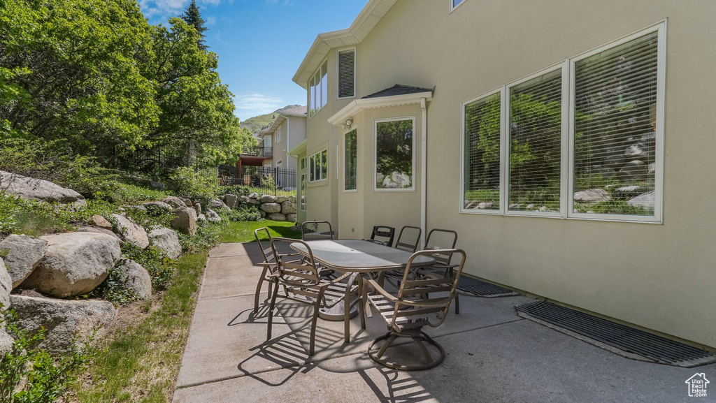 View of patio / terrace with outdoor dining area