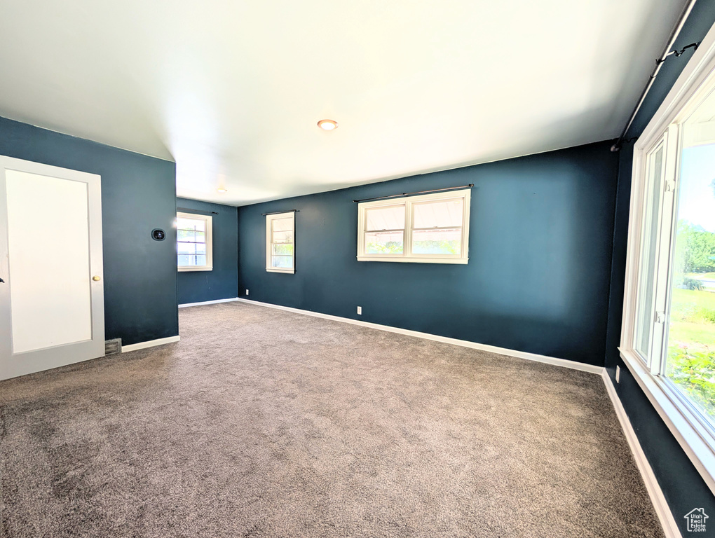 866 AMERICAN BEAUTY DR Salt Lake City, UT 84116