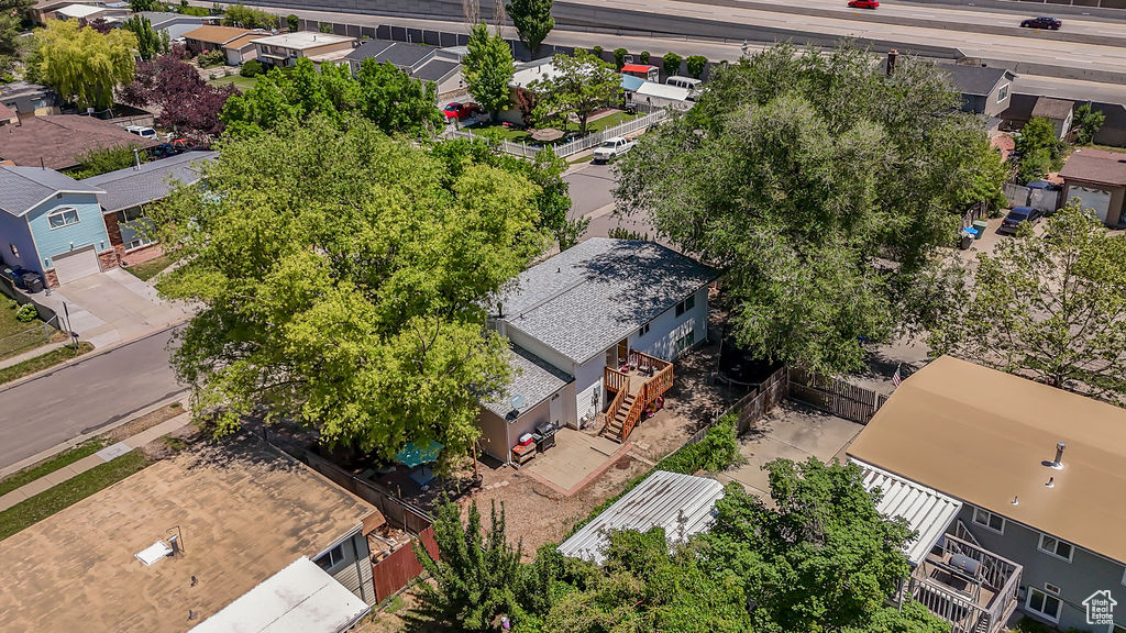 Aerial perspective of suburban area
