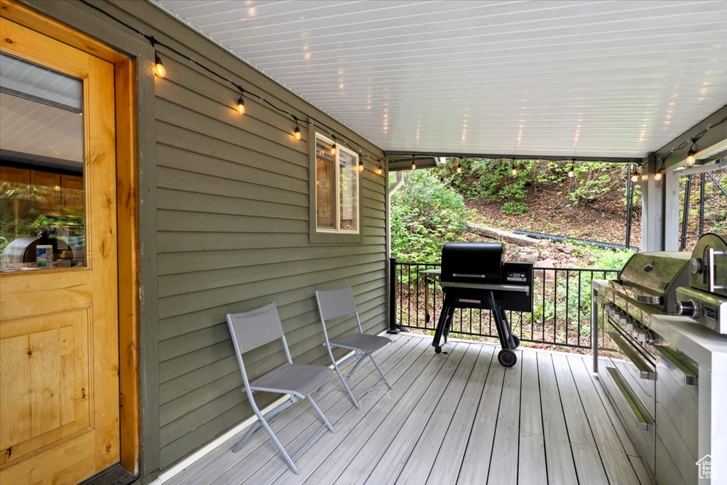 Deck featuring grilling area