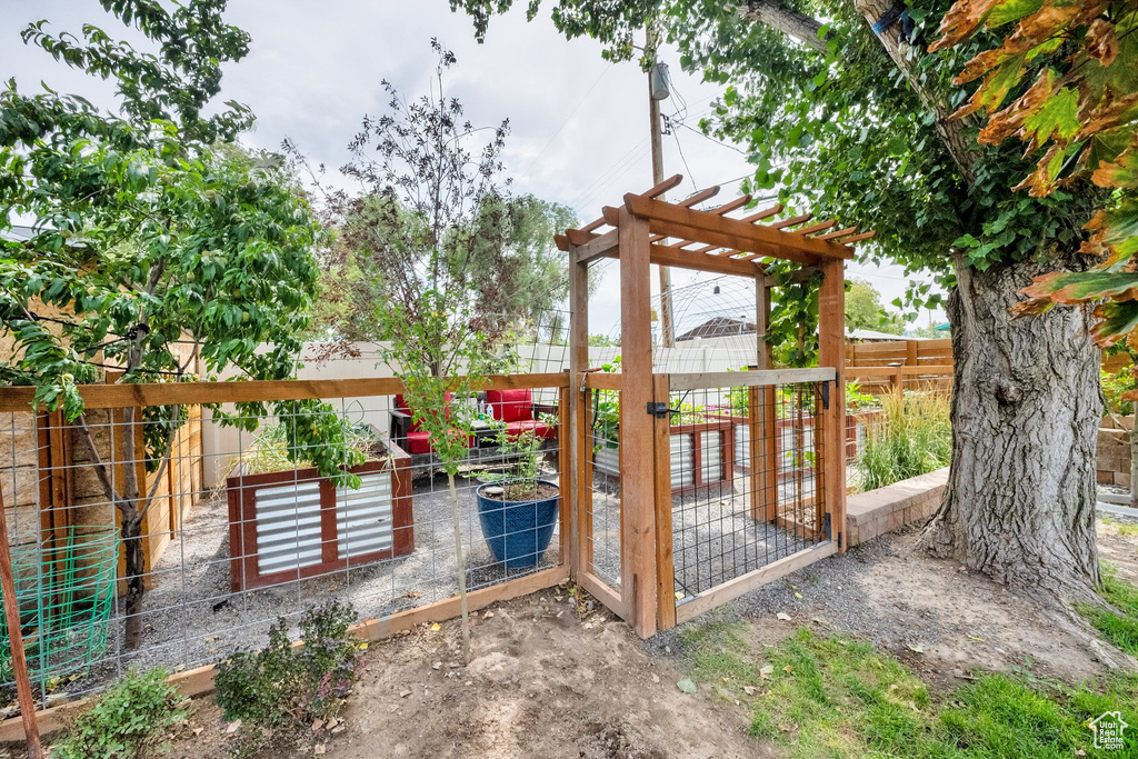 2553 W EVENING DOVE CIR West Valley City, UT 84119