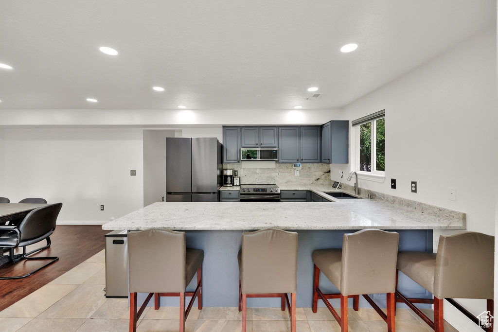 2553 W EVENING DOVE CIR West Valley City, UT 84119