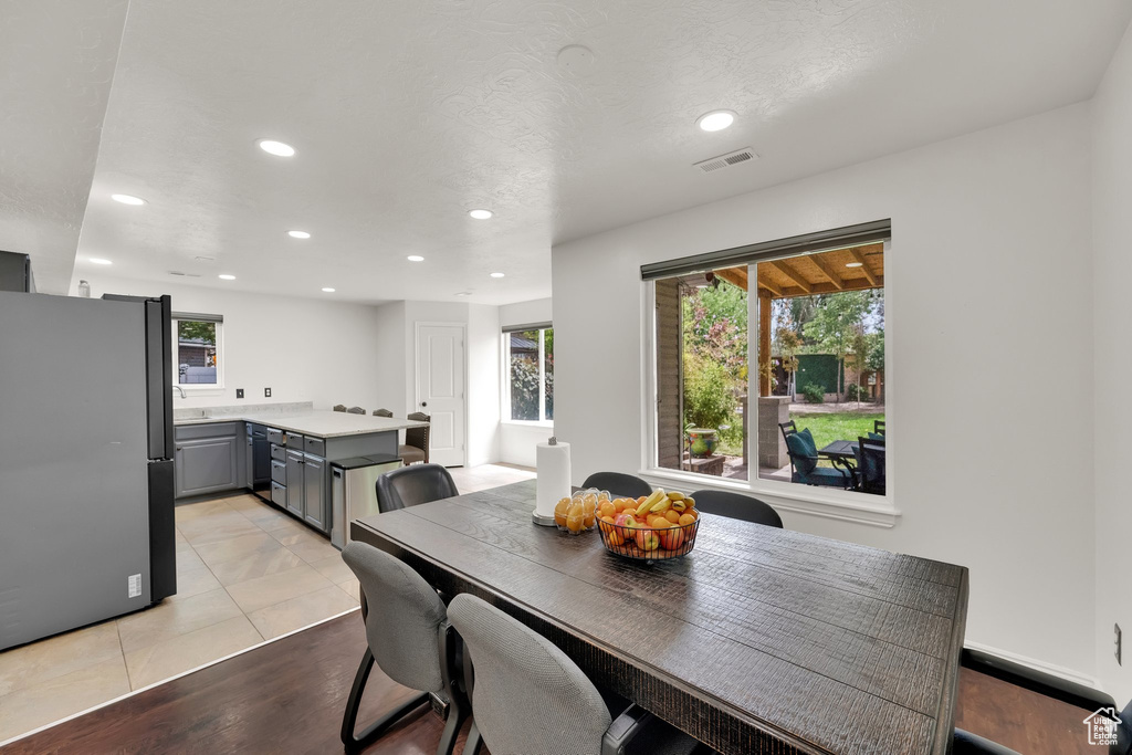 2553 W EVENING DOVE CIR West Valley City, UT 84119