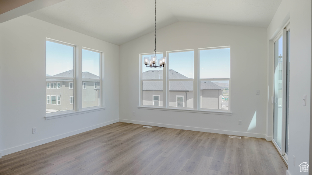 Photo 12 for MLS #2087453 at 894 W Fallow Dr #214