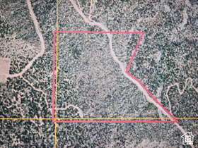 Map / location featuring property parcel outlined