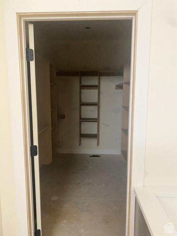 View of walk in closet