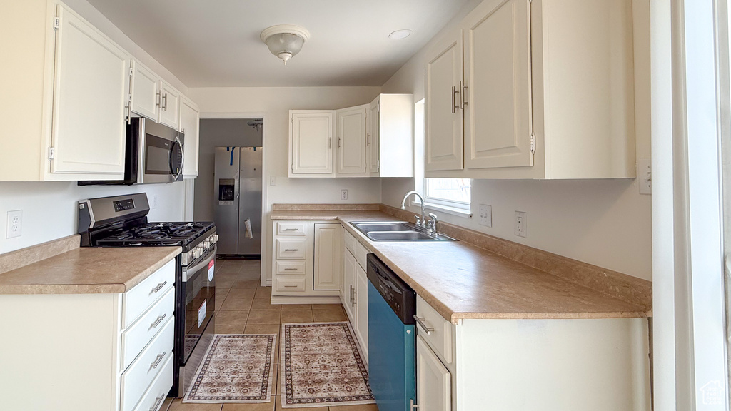 346 COLUMBIA DR East Carbon, UT 84520