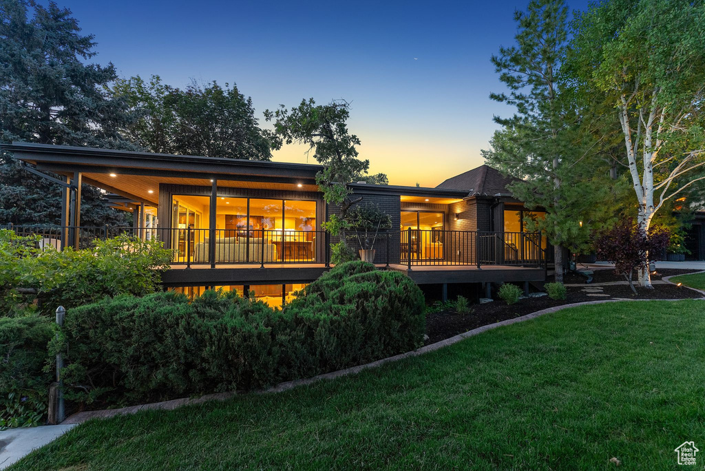 2655 E HIAWATHA CIR Salt Lake City, UT 84108